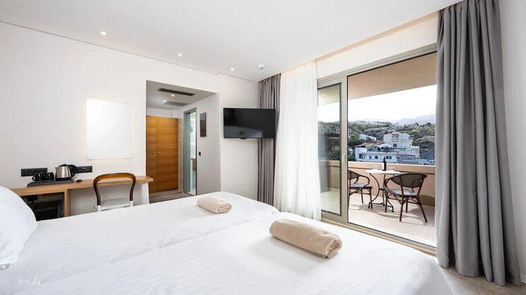 Athina Palace Resort & Spa